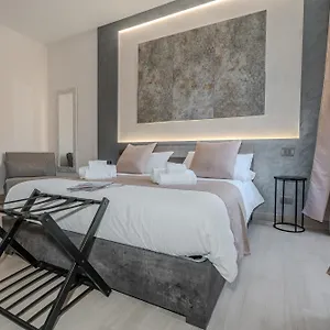 Guest house Domus Aeterna - Re Di