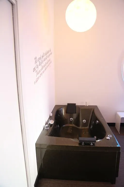 Irooms Jacuzzi Suites Rome Guest house