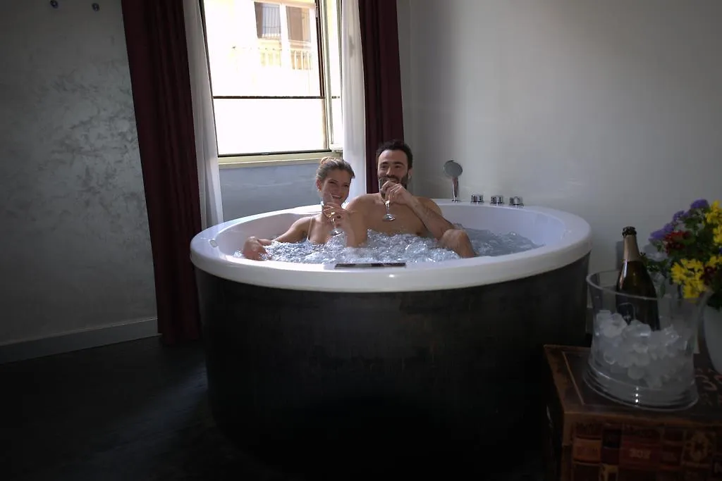 ** Guest house Irooms Jacuzzi Suites Rome Italy