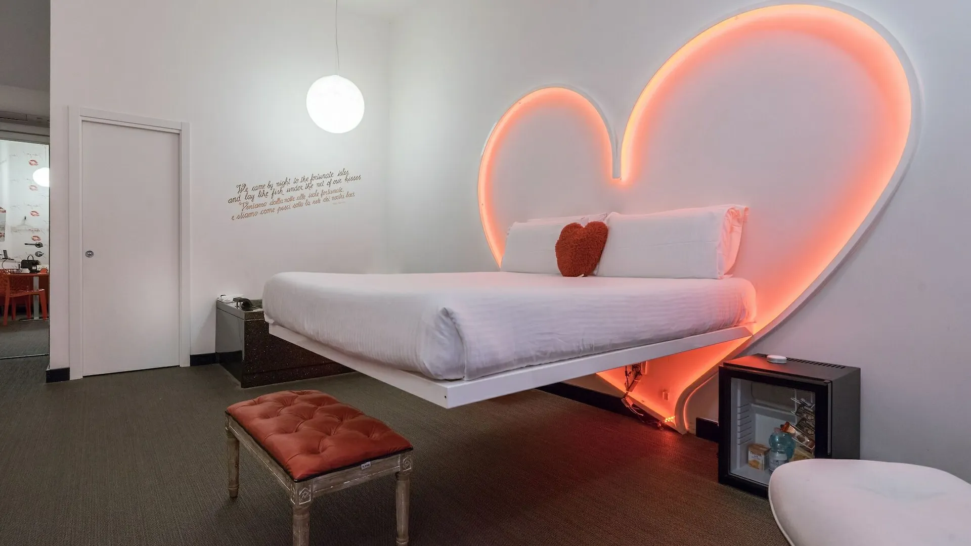 Irooms Jacuzzi Suites Rome Guest house